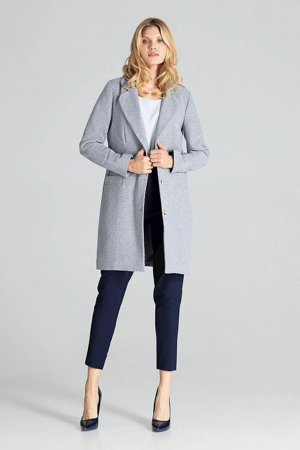 Chic Grey Mid-Length Coat with Elegant Collar and Trendy 3-Button Front Closure