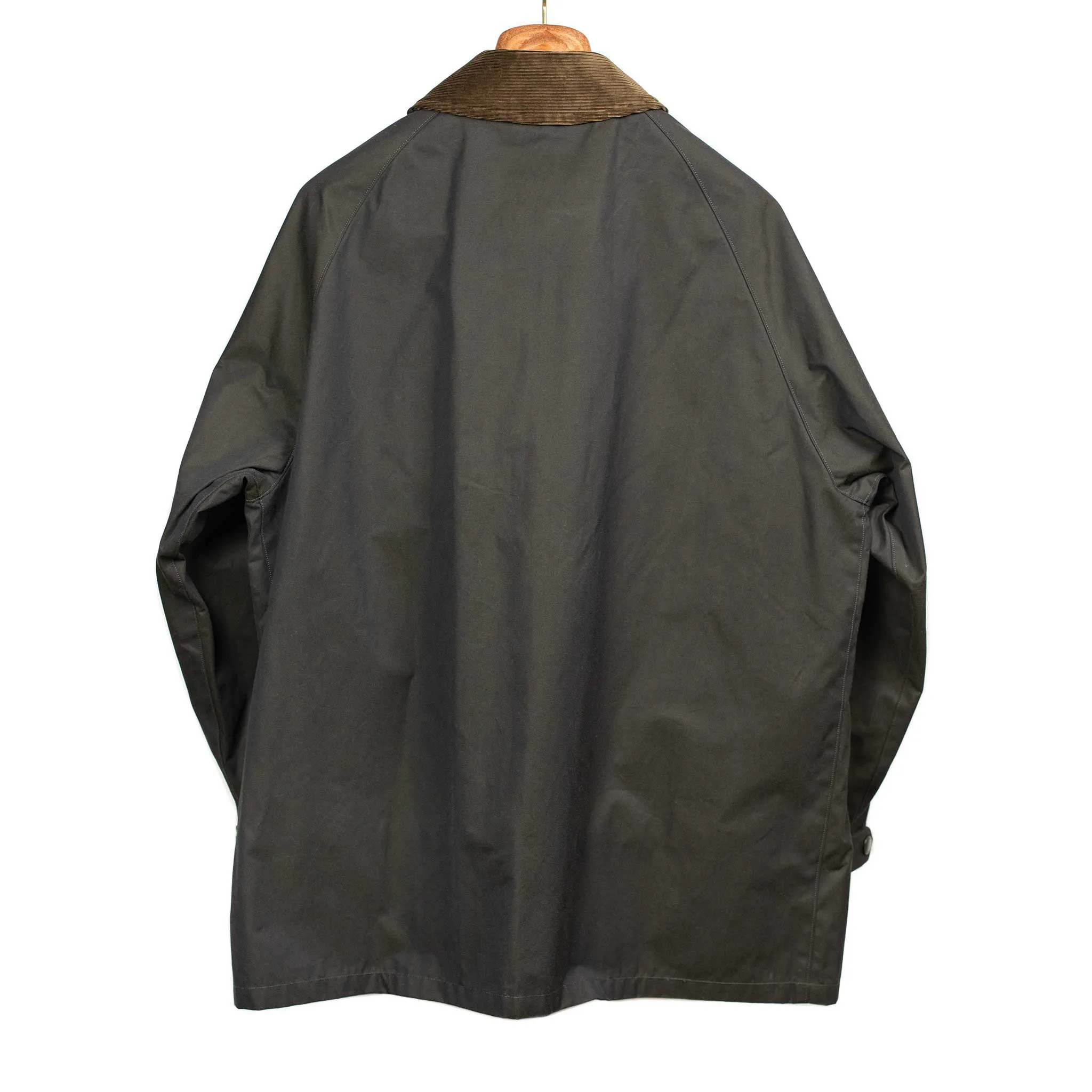 Country jacket in black water repellent cotton gabardine