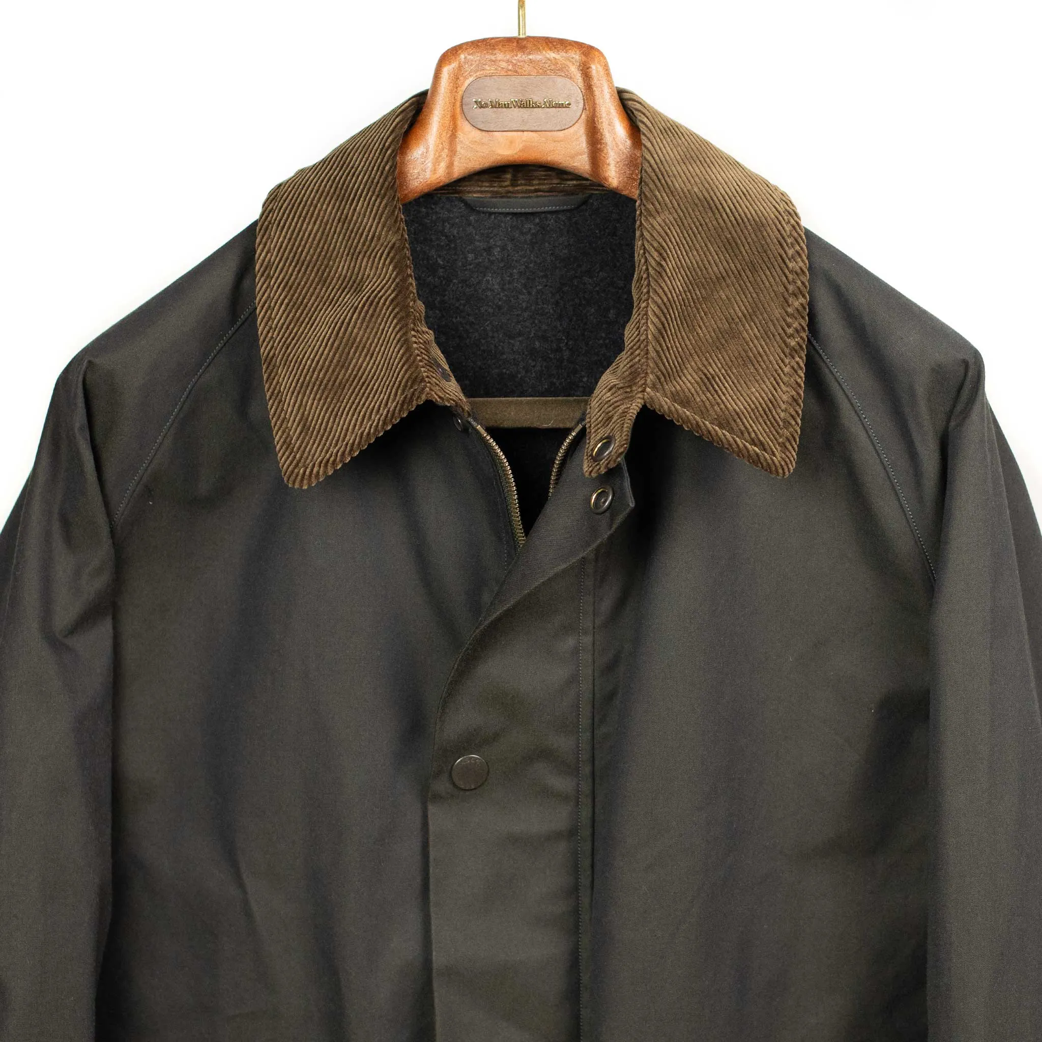 Country jacket in black water repellent cotton gabardine