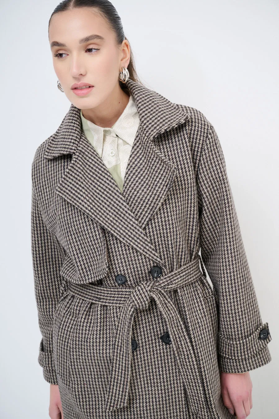 Houndstooth trench coat with belted waist wholesale