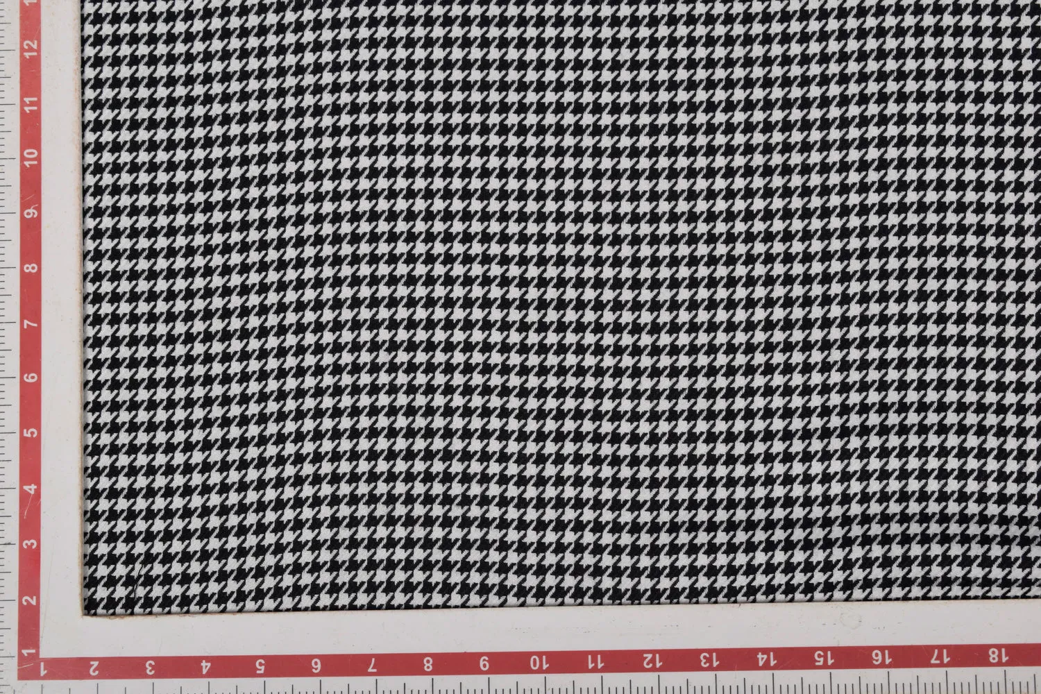 Precut of 1 Meter White & Black Tweed Wool Houndstooth Fabric