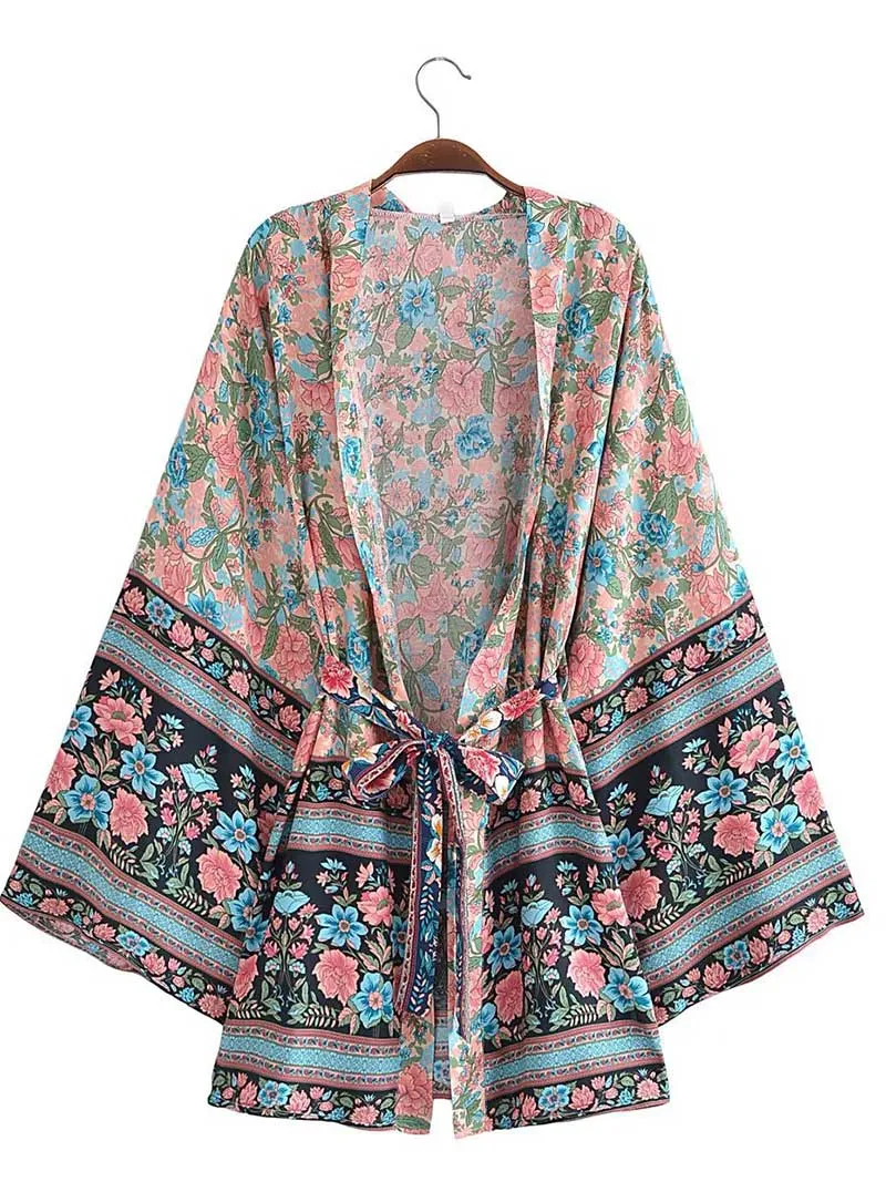 Short Kimono With Floral Print Blue